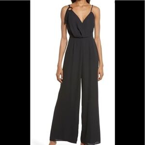 Lulu’s Boardwalk Breeze Place Wide Leg Jumpsuit‎ Size Medium NWOT